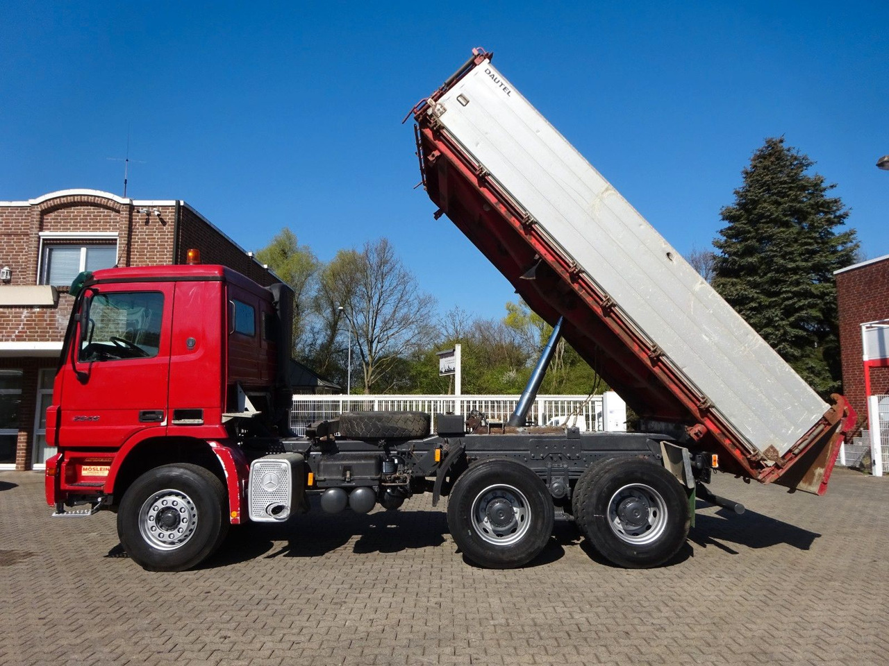 Mercedes-Benz 2646 Actros 3Seitenkipper 6x4 - قلابات: صور 4 Mercedes-Benz 2646 Actros 3Seitenkipper 6x4 - قلابات: صور 4