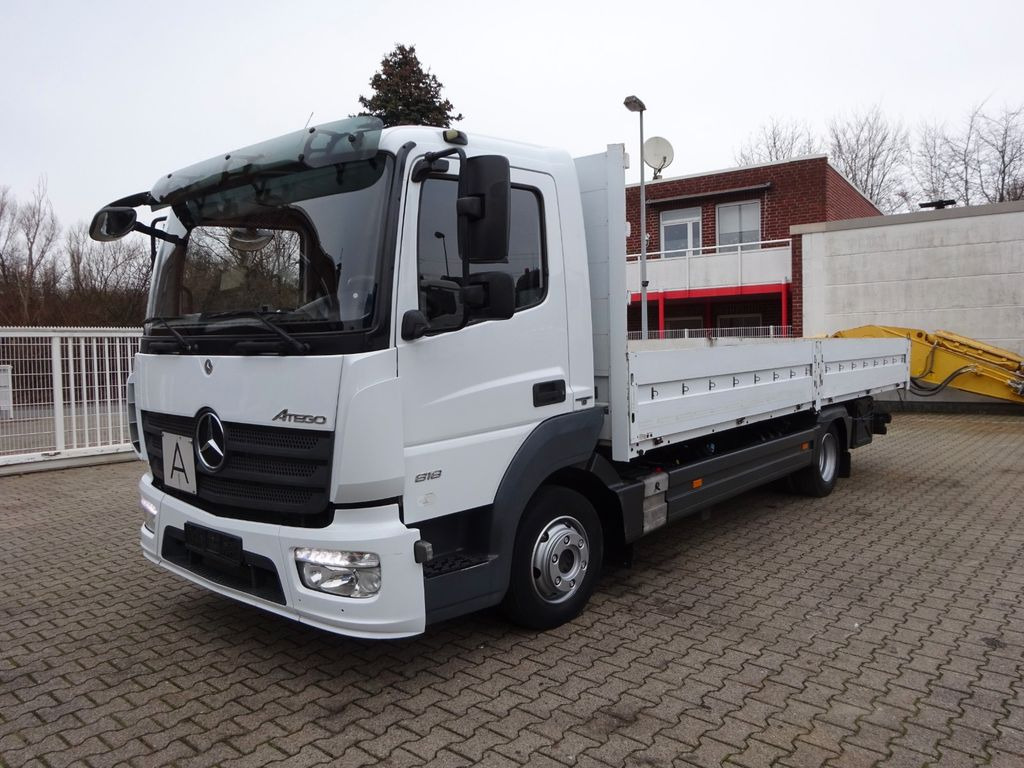 Mercedes-Benz 818 Atego Pritsche Mercedes-Benz 818 Atego Pritsche - شاحنات مسطحة: صور 2 Mercedes-Benz 818 Atego Pritsche Mercedes-Benz 818 Atego Pritsche - شاحنات مسطحة: صور 2