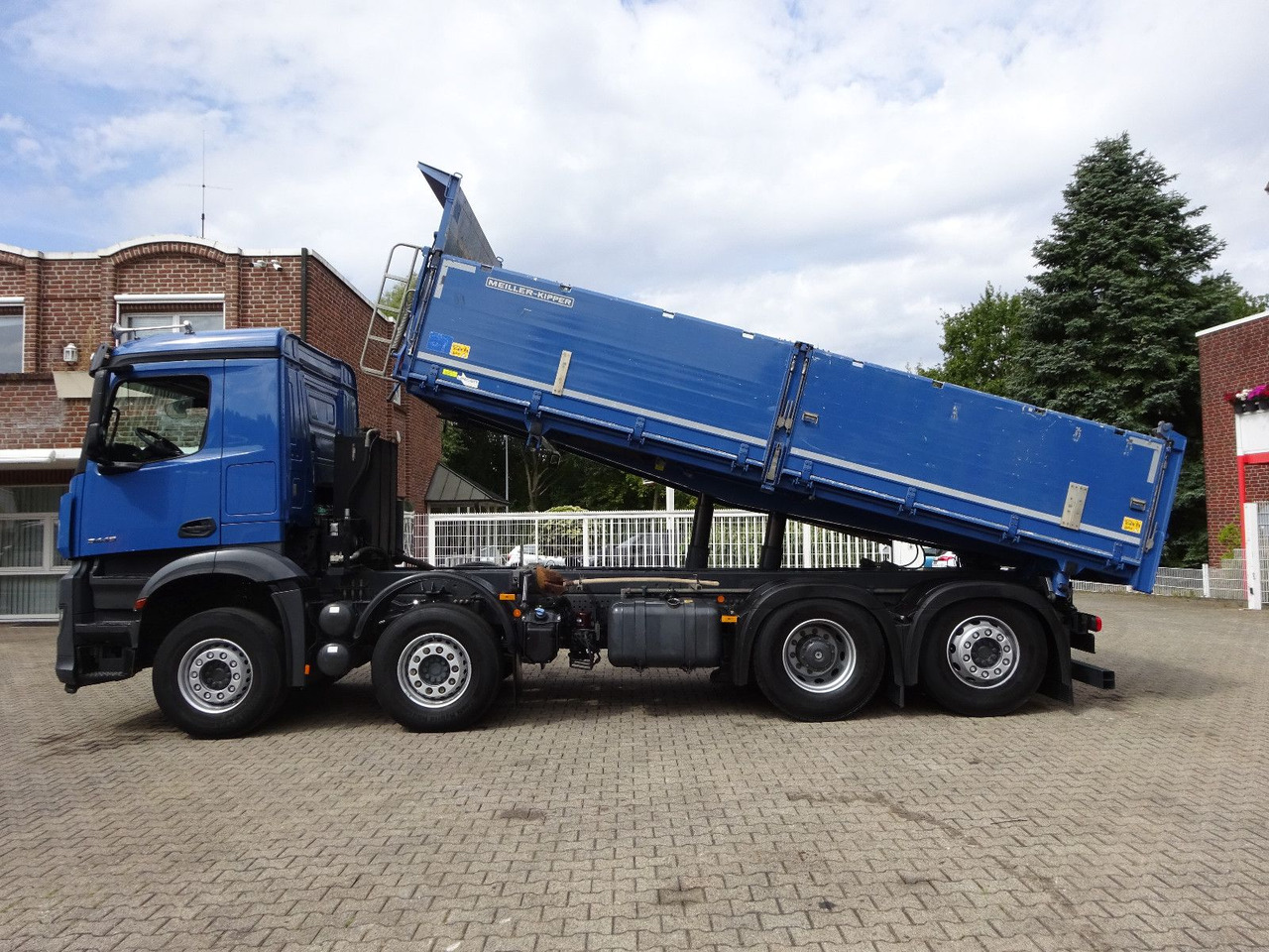 Mercedes-Benz Arocs 3446 MEILER 3 Seitenkipper 8x2 - قلابات: صور 2 Mercedes-Benz Arocs 3446 MEILER 3 Seitenkipper 8x2 - قلابات: صور 2