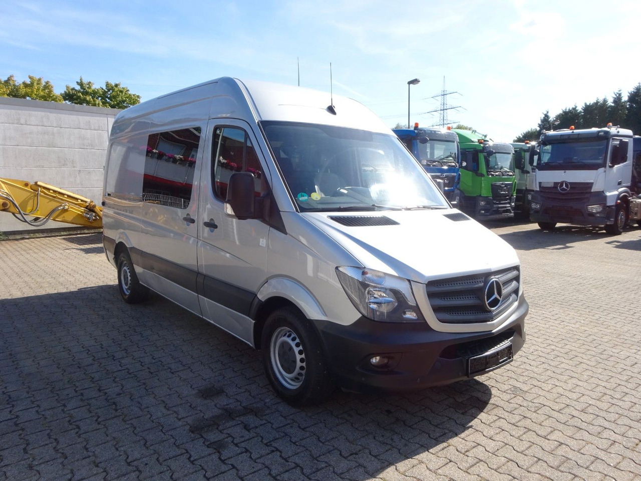 فان Mercedes-Benz Sprinter 316CDI Mixto 4x2: صور 13 فان Mercedes-Benz Sprinter 316CDI Mixto 4x2: صور 13