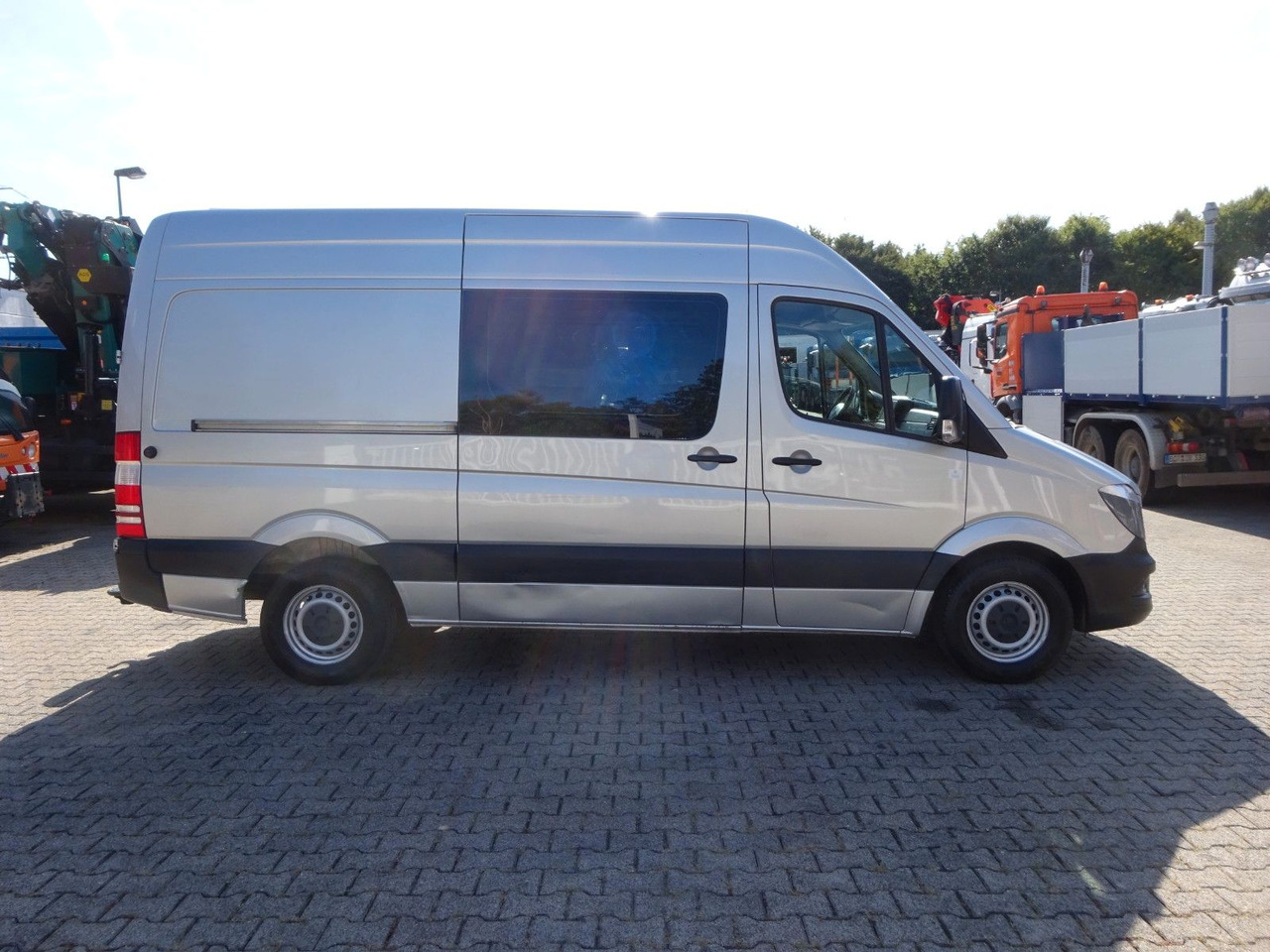 فان Mercedes-Benz Sprinter 316CDI Mixto 4x2: صور 10 فان Mercedes-Benz Sprinter 316CDI Mixto 4x2: صور 10