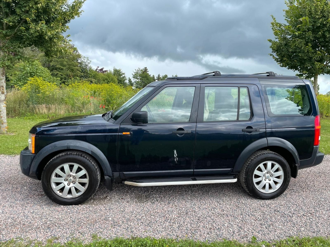 Land Rover Discovery 3 V6 TD HSE - سيارة دفع رباعي: صور 2 Land Rover Discovery 3 V6 TD HSE - سيارة دفع رباعي: صور 2