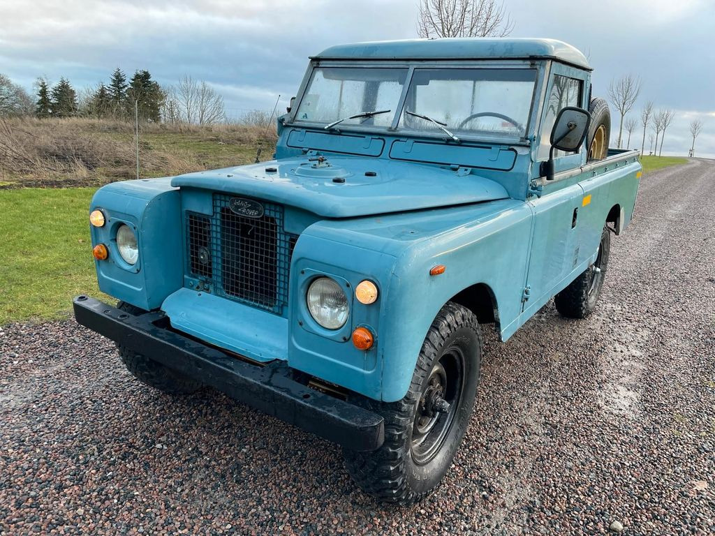 Land Rover Serie II A 109 Pickup - سيارة دفع رباعي: صور 1 Land Rover Serie II A 109 Pickup - سيارة دفع رباعي: صور 1