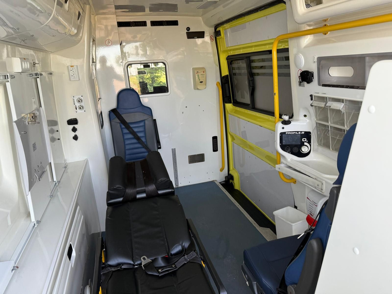 MAN TGE 4.180 Ambulance * 29 800 € netto *RESERVED إيجار MAN TGE 4.180 Ambulance * 29 800 € netto *RESERVED: صور 19
