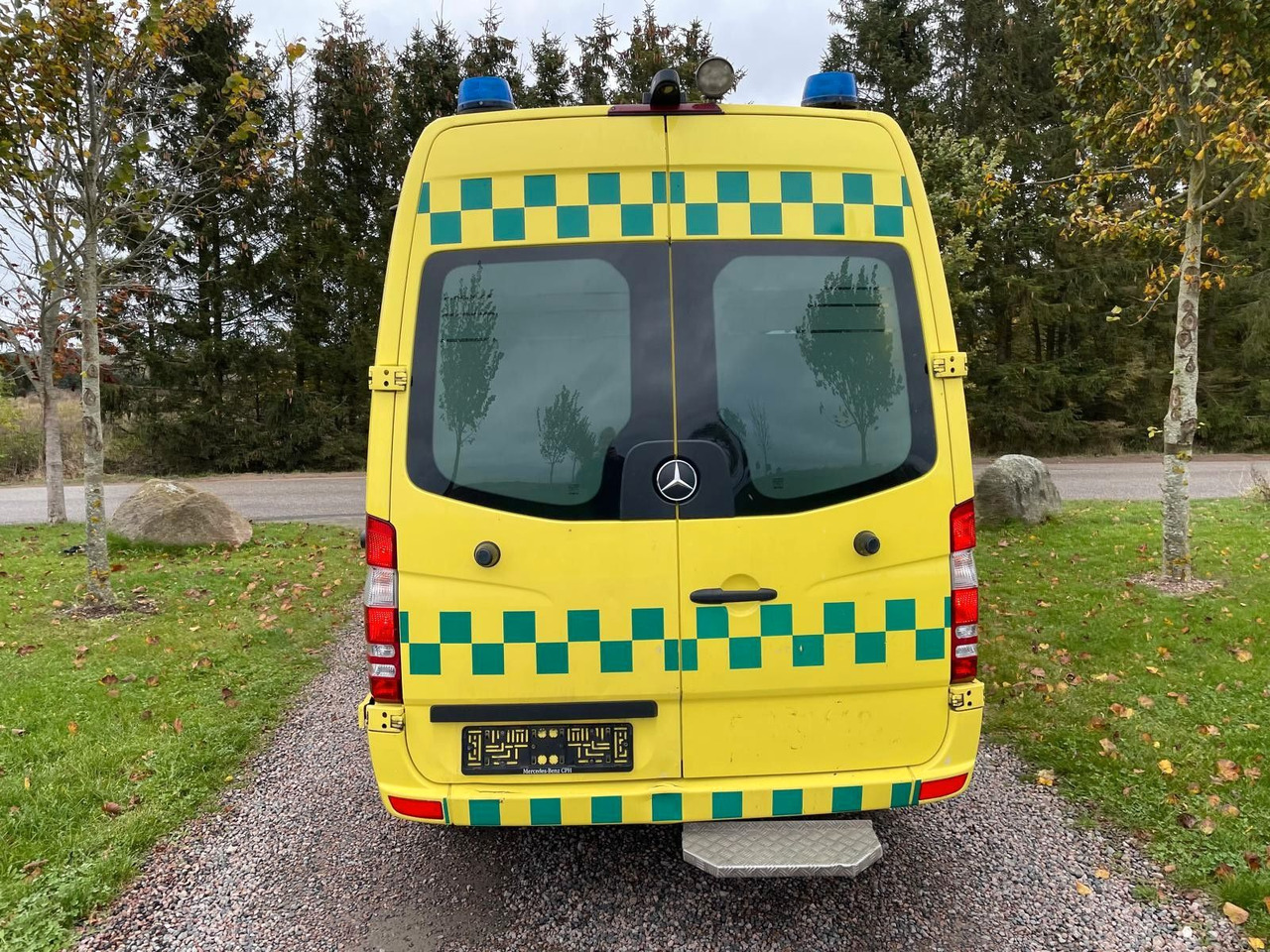 Mercedes-Benz Sprinter II 316 CDI Aut Ambulance Mercedes-Benz Sprinter II 316 CDI Aut Ambulance - فان: صور 5 Mercedes-Benz Sprinter II 316 CDI Aut Ambulance Mercedes-Benz Sprinter II 316 CDI Aut Ambulance - فان: صور 5