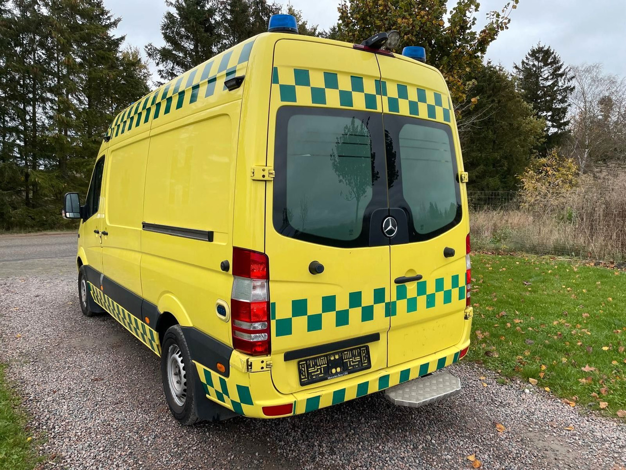 Mercedes-Benz Sprinter II 316 CDI Aut Ambulance Mercedes-Benz Sprinter II 316 CDI Aut Ambulance - فان: صور 4 Mercedes-Benz Sprinter II 316 CDI Aut Ambulance Mercedes-Benz Sprinter II 316 CDI Aut Ambulance - فان: صور 4