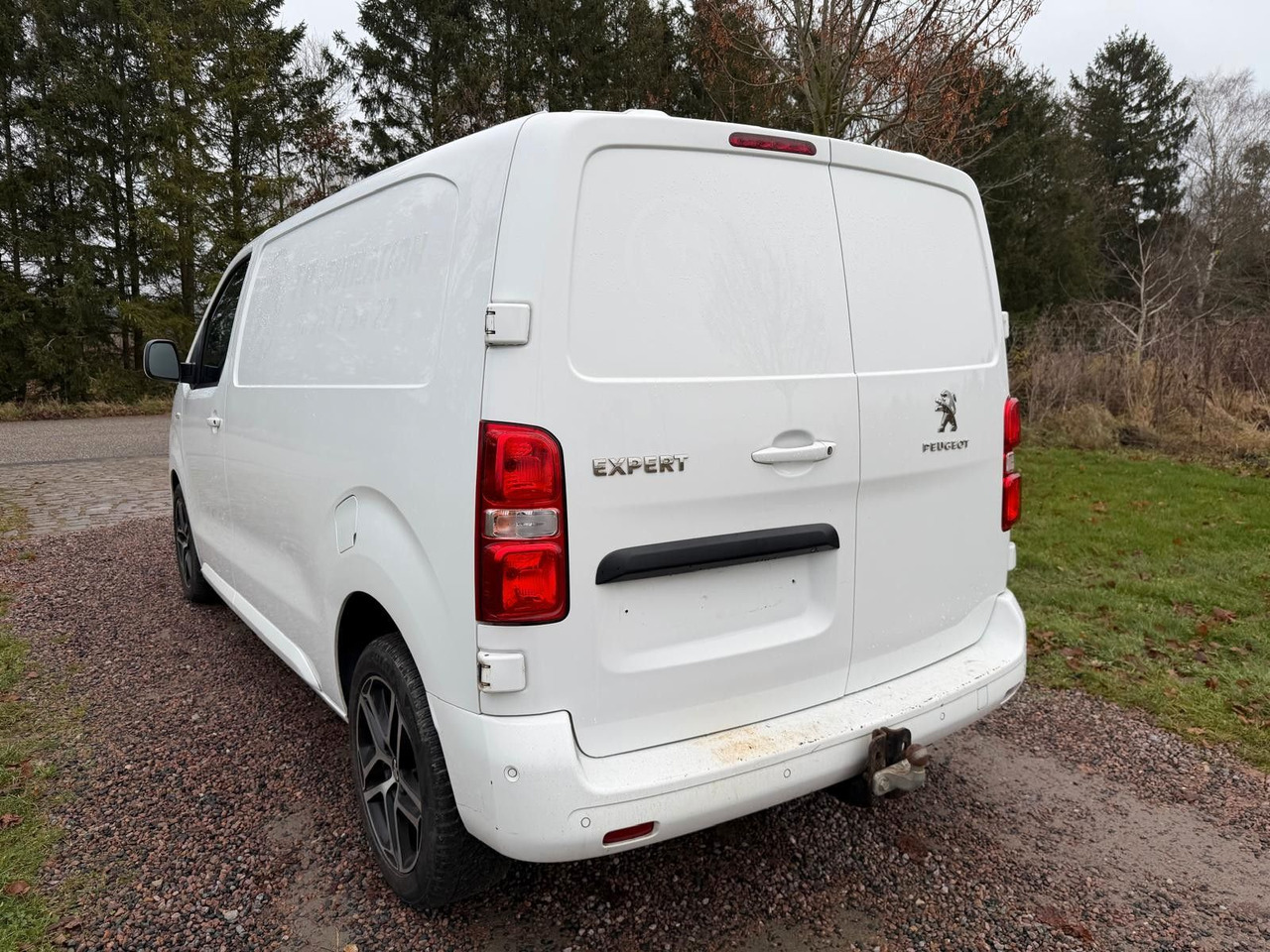 Peugeot Expert Kasten Premium L2 - فان المدمجة: صور 3 Peugeot Expert Kasten Premium L2 - فان المدمجة: صور 3