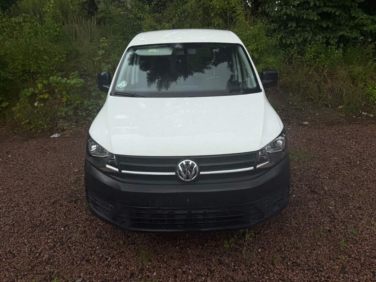 Volkswagen Caddy 2.0 TDI *A/C *ENGINE DEFECT - فان المدمجة: صور 4 Volkswagen Caddy 2.0 TDI *A/C *ENGINE DEFECT - فان المدمجة: صور 4