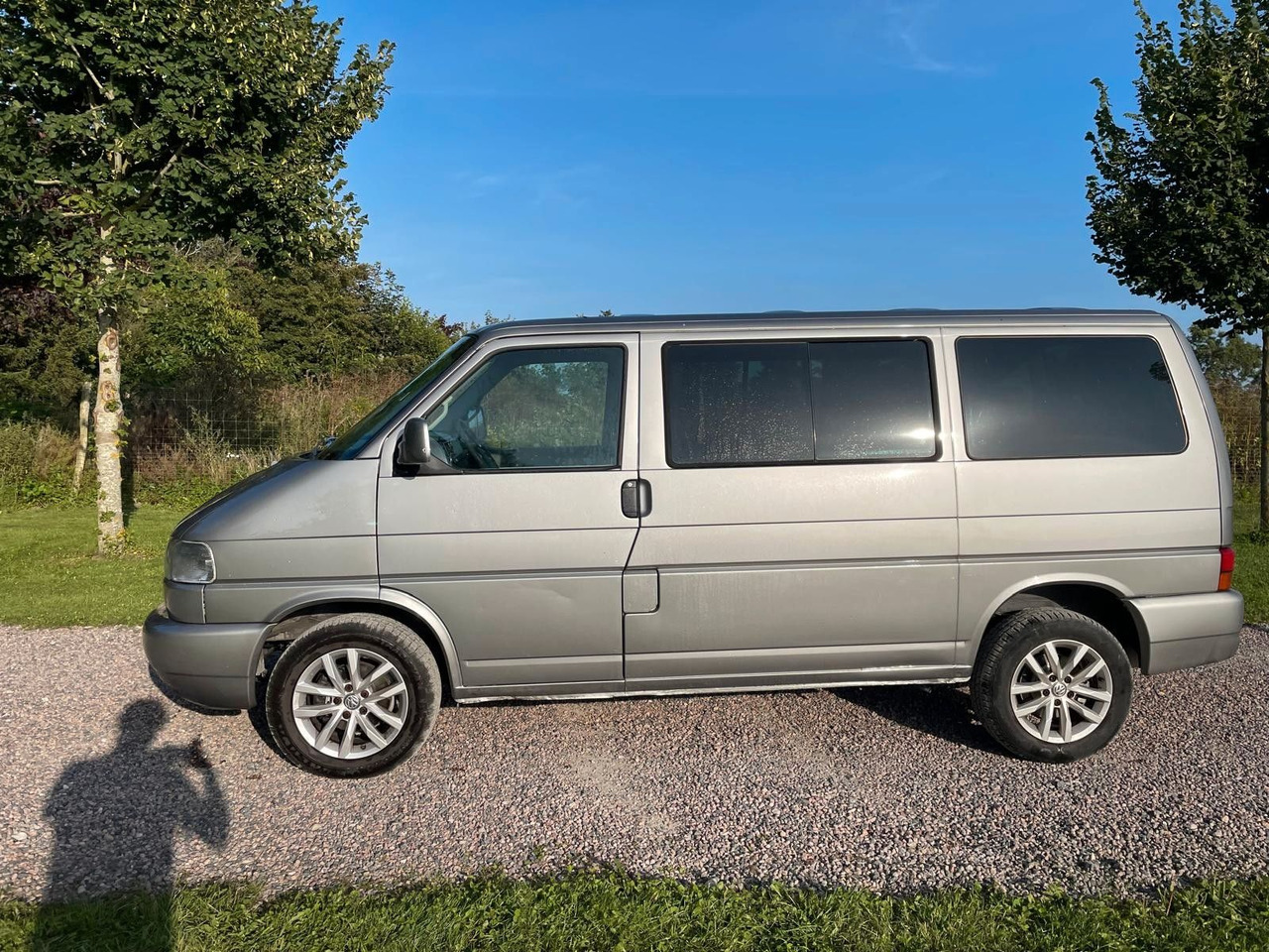 Volkswagen T4 Multivan Bus VR6 *12 000€ - ميكروباص: صور 2 Volkswagen T4 Multivan Bus VR6 *12 000€ - ميكروباص: صور 2