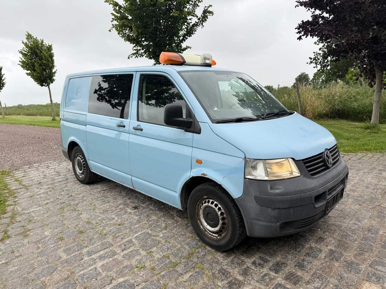 Volkswagen T5 Transporter 2.5 TDI 4Motion *Klima *4x4 - فان المدمجة: صور 1 Volkswagen T5 Transporter 2.5 TDI 4Motion *Klima *4x4 - فان المدمجة: صور 1