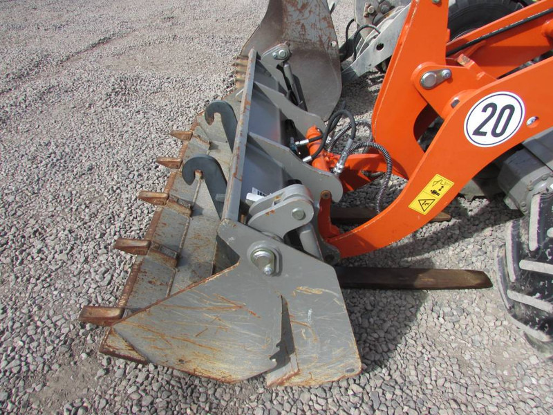 Atlas Weycor AR 380 Radlader Wacker WL32 Weidemann 1390 - اللودر بعجل: صور 3 Atlas Weycor AR 380 Radlader Wacker WL32 Weidemann 1390 - اللودر بعجل: صور 3