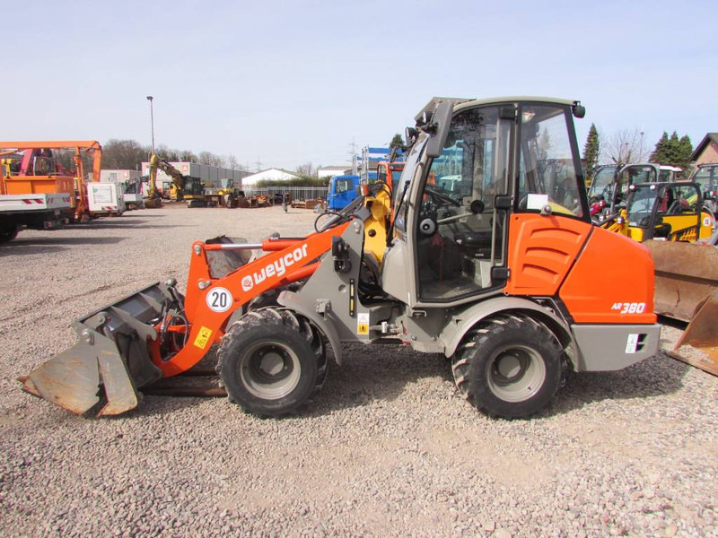 Atlas Weycor AR 380 Radlader Wacker WL32 Weidemann 1390 - اللودر بعجل: صور 1 Atlas Weycor AR 380 Radlader Wacker WL32 Weidemann 1390 - اللودر بعجل: صور 1