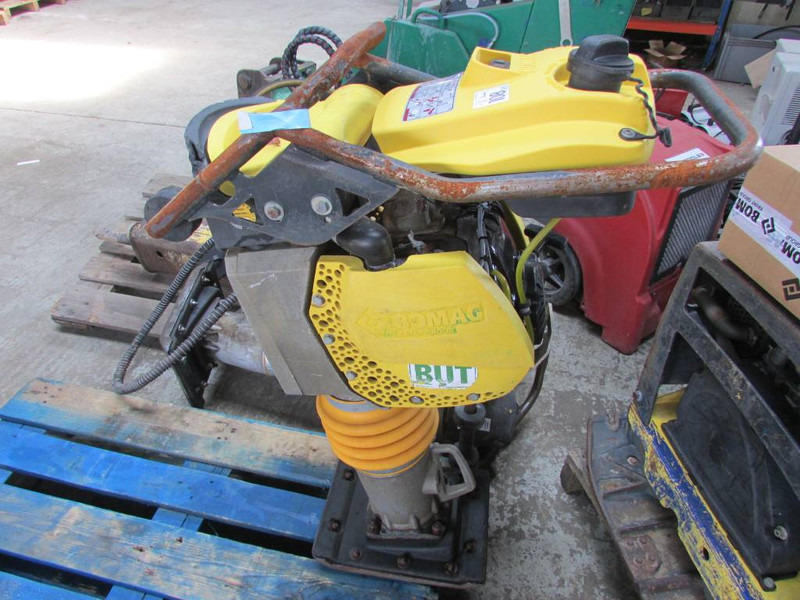 Bomag BT 65 Stampfer 1.200 EUR netto Tamper - مدماج: صور 1 Bomag BT 65 Stampfer 1.200 EUR netto Tamper - مدماج: صور 1