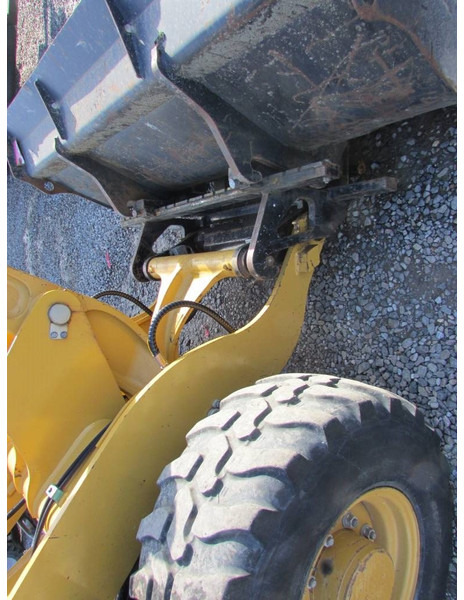 Cat 906 M Radlader 29.500 EUR - اللودر بعجل: صور 3 Cat 906 M Radlader 29.500 EUR - اللودر بعجل: صور 3