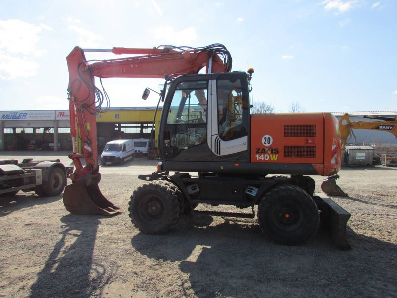 Hitachi ZX 140 W-3 Mobilbagger 43.000 EUR / Klima - حفارة على عجلات: صور 2 Hitachi ZX 140 W-3 Mobilbagger 43.000 EUR / Klima - حفارة على عجلات: صور 2