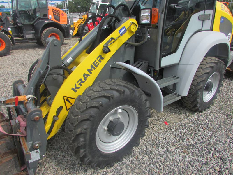 Kramer 5050 Radlader 37.500 EUR - اللودر بعجل: صور 2 Kramer 5050 Radlader 37.500 EUR - اللودر بعجل: صور 2