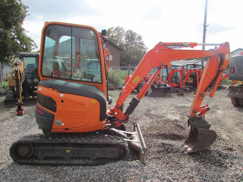 Kubota U 27-4 Minibagger 21.000 EUR - حفارة مصغرة: صور 2 Kubota U 27-4 Minibagger 21.000 EUR - حفارة مصغرة: صور 2