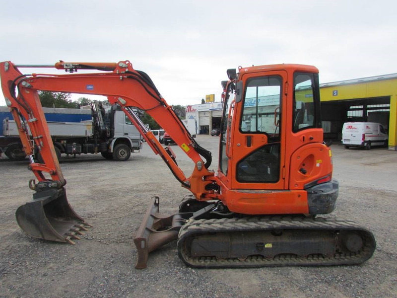 Kubota U 55-4 Minibagger 25.500 EUR - حفارة مصغرة: صور 4 Kubota U 55-4 Minibagger 25.500 EUR - حفارة مصغرة: صور 4