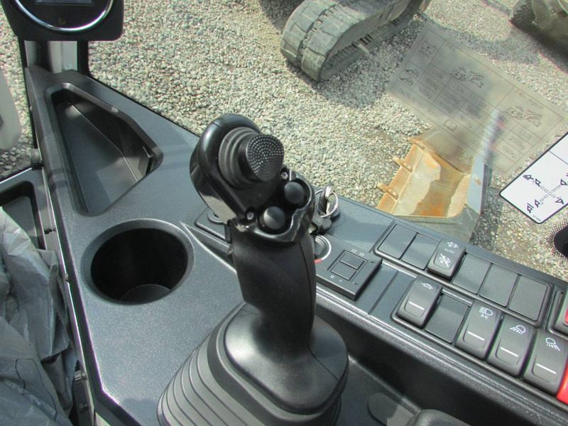 جديد اللودر بعجل Liebherr L 506 C Compact 47.000 EUR netto Radlader 506C: صور 10