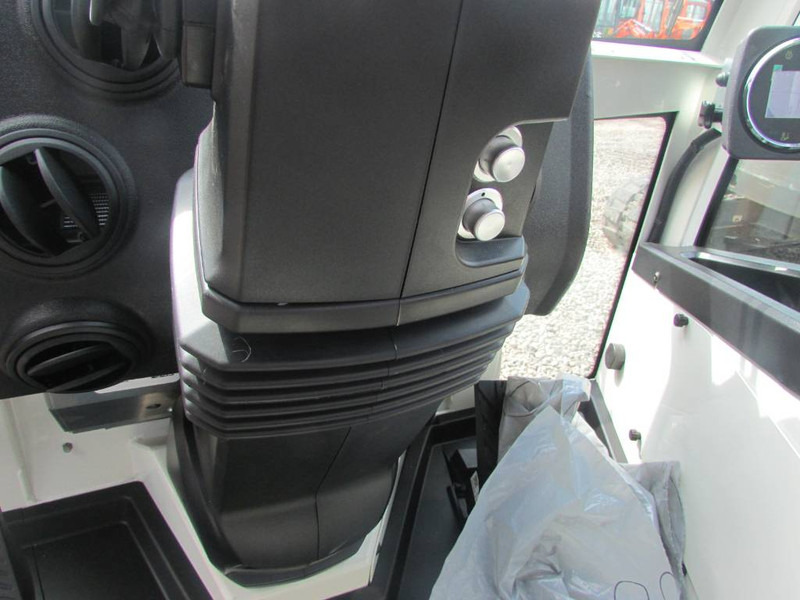 جديد اللودر بعجل Liebherr L 506 C Compact 47.000 EUR netto Radlader 506C: صور 8