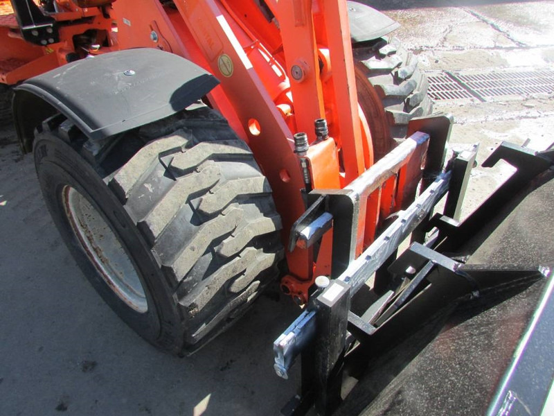 Schäffer 2436 Radlader 22.500 EUR - اللودر بعجل: صور 3 Schäffer 2436 Radlader 22.500 EUR - اللودر بعجل: صور 3