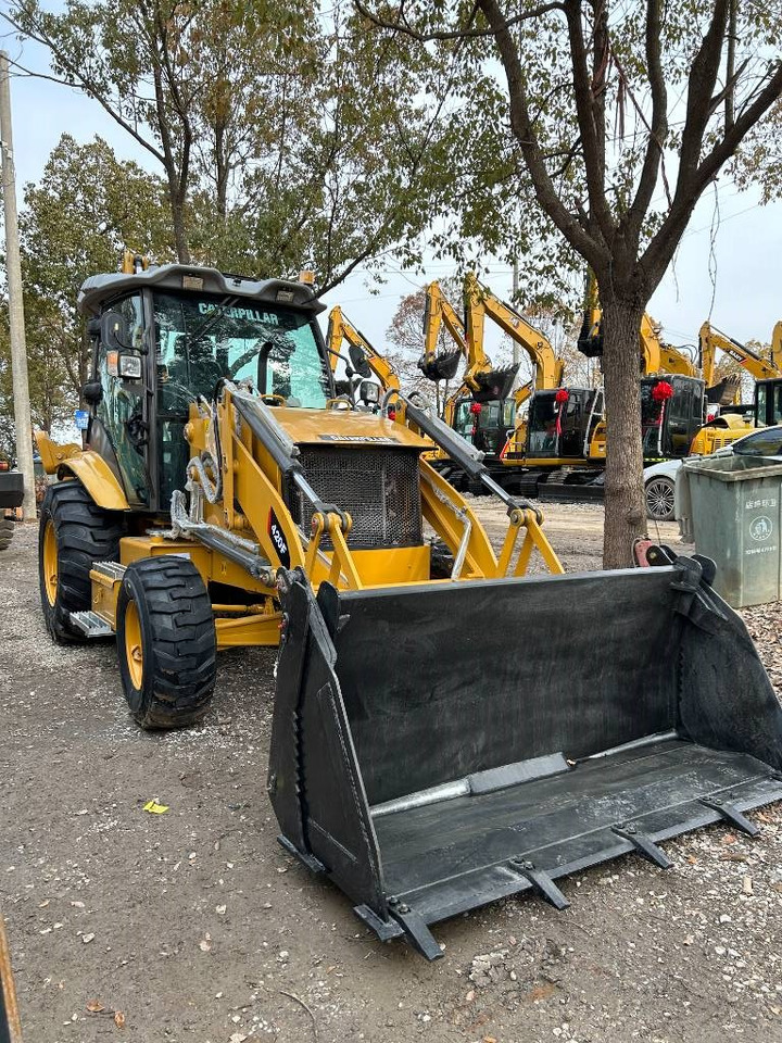 CAT 420F - حفار متعدد الاستخدام: صور 2 CAT 420F - حفار متعدد الاستخدام: صور 2