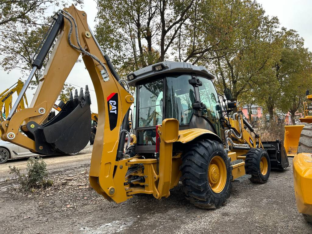 CAT 420F - حفار متعدد الاستخدام: صور 1 CAT 420F - حفار متعدد الاستخدام: صور 1
