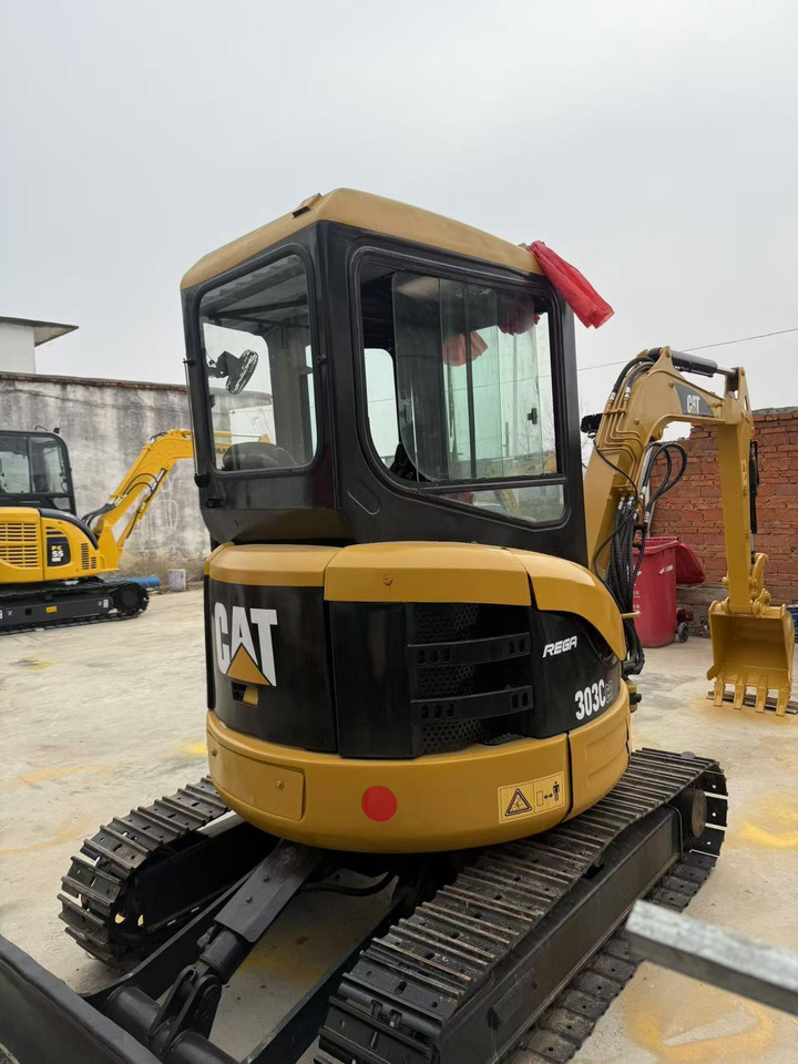 CATERPILLAR 303CR - حفارة مصغرة: صور 3 CATERPILLAR 303CR - حفارة مصغرة: صور 3