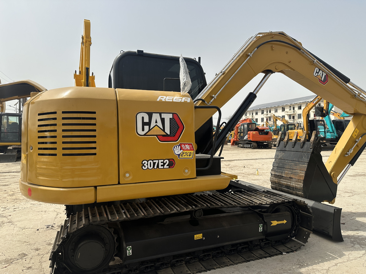 CATERPILLAR 307E2 - حفارة مصغرة: صور 2 CATERPILLAR 307E2 - حفارة مصغرة: صور 2