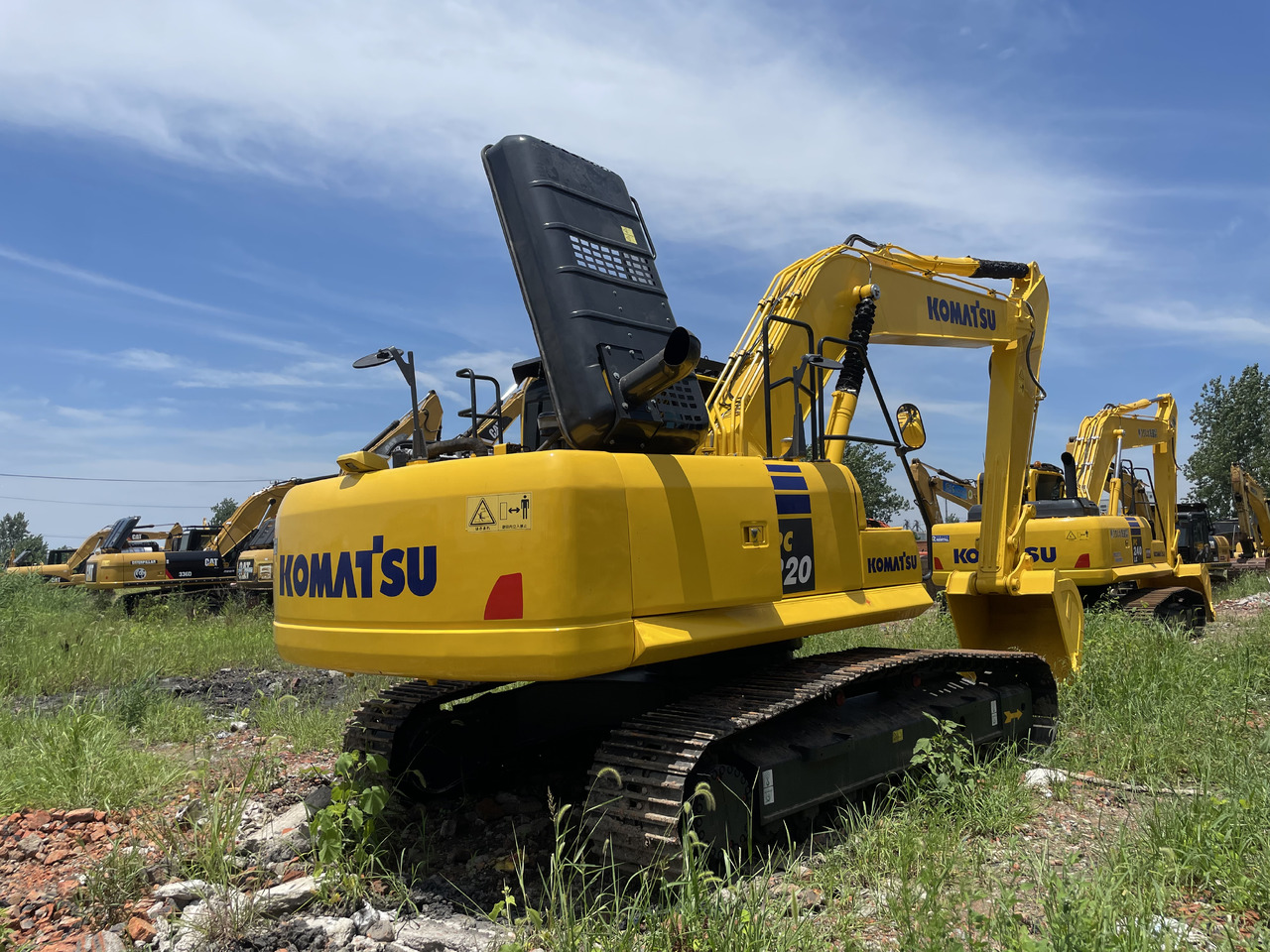 KOMATSU PC 220-8 - حفارات زحافة: صور 2 KOMATSU PC 220-8 - حفارات زحافة: صور 2