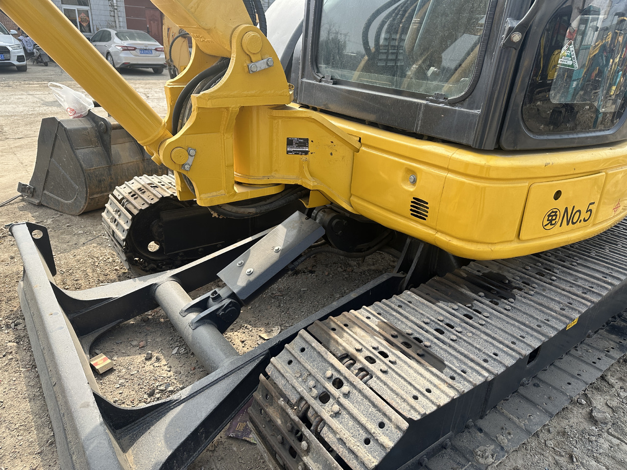 KOMATSU PC40MR - حفارة مصغرة: صور 3 KOMATSU PC40MR - حفارة مصغرة: صور 3