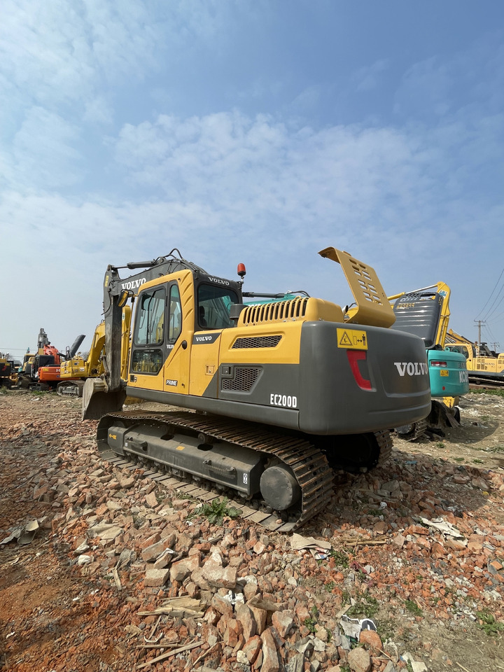 VOLVO EC200D - حفارات زحافة: صور 5 VOLVO EC200D - حفارات زحافة: صور 5