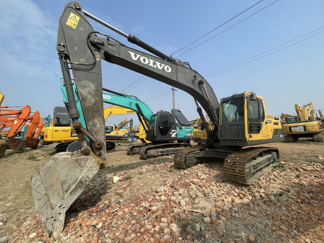 VOLVO EC200D - حفارات زحافة: صور 4 VOLVO EC200D - حفارات زحافة: صور 4