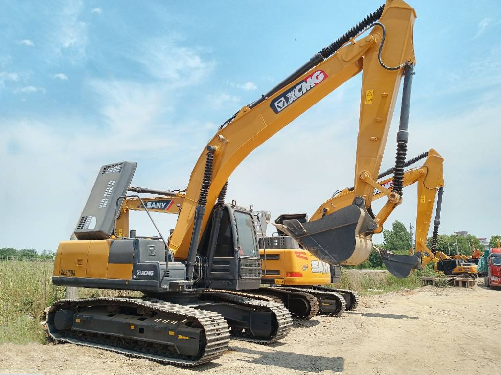 XCMG XE215DA - حفارات زحافة: صور 1 XCMG XE215DA - حفارات زحافة: صور 1