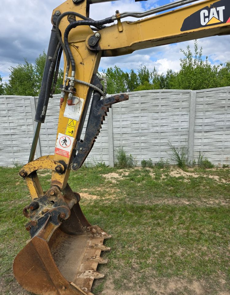 Caterpillar - حفارات زحافة: صور 5 Caterpillar - حفارات زحافة: صور 5