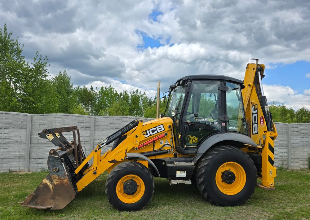 JCB - حفار متعدد الاستخدام: صور 5 JCB - حفار متعدد الاستخدام: صور 5