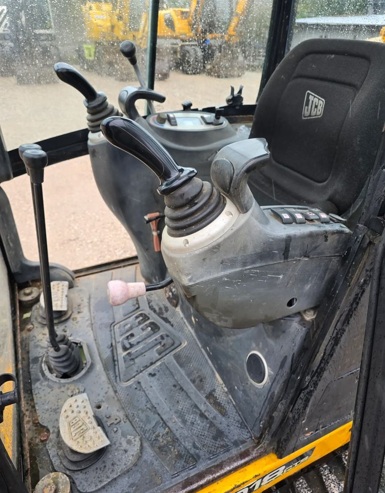 JCB - حفارة مصغرة: صور 3 JCB - حفارة مصغرة: صور 3