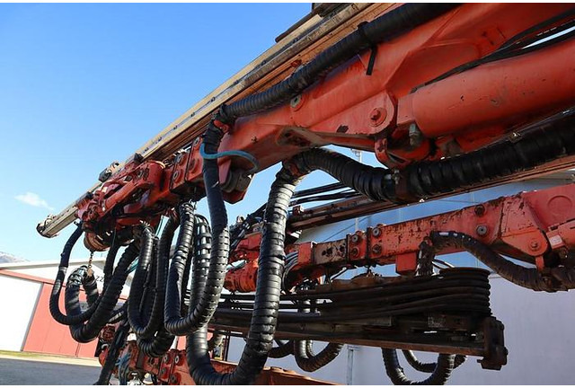 آلة حفر Sandvik DT1130-SC: صور 20