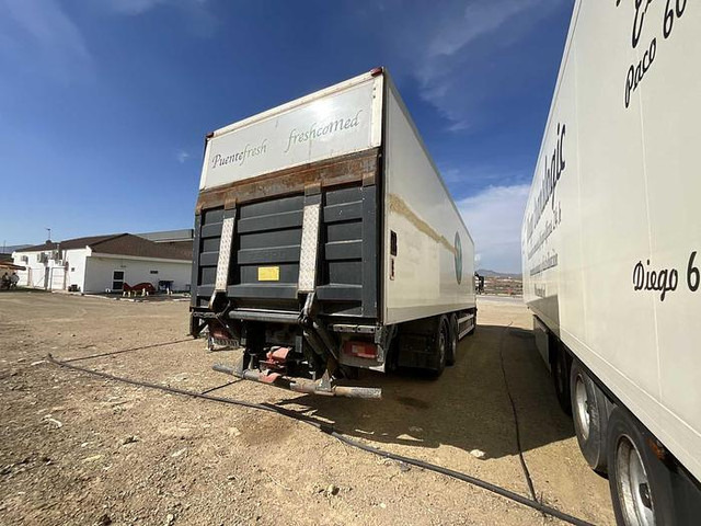 Volvo FM9 - مبردة شاحنة: صور 4 Volvo FM9 - مبردة شاحنة: صور 4