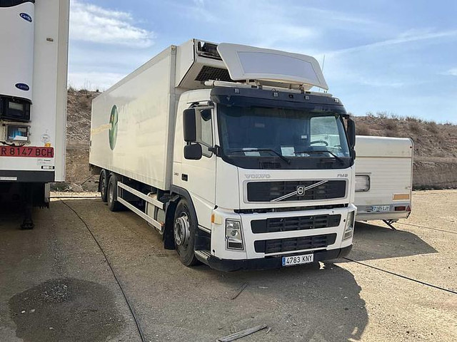 Volvo FM9 - مبردة شاحنة: صور 2 Volvo FM9 - مبردة شاحنة: صور 2