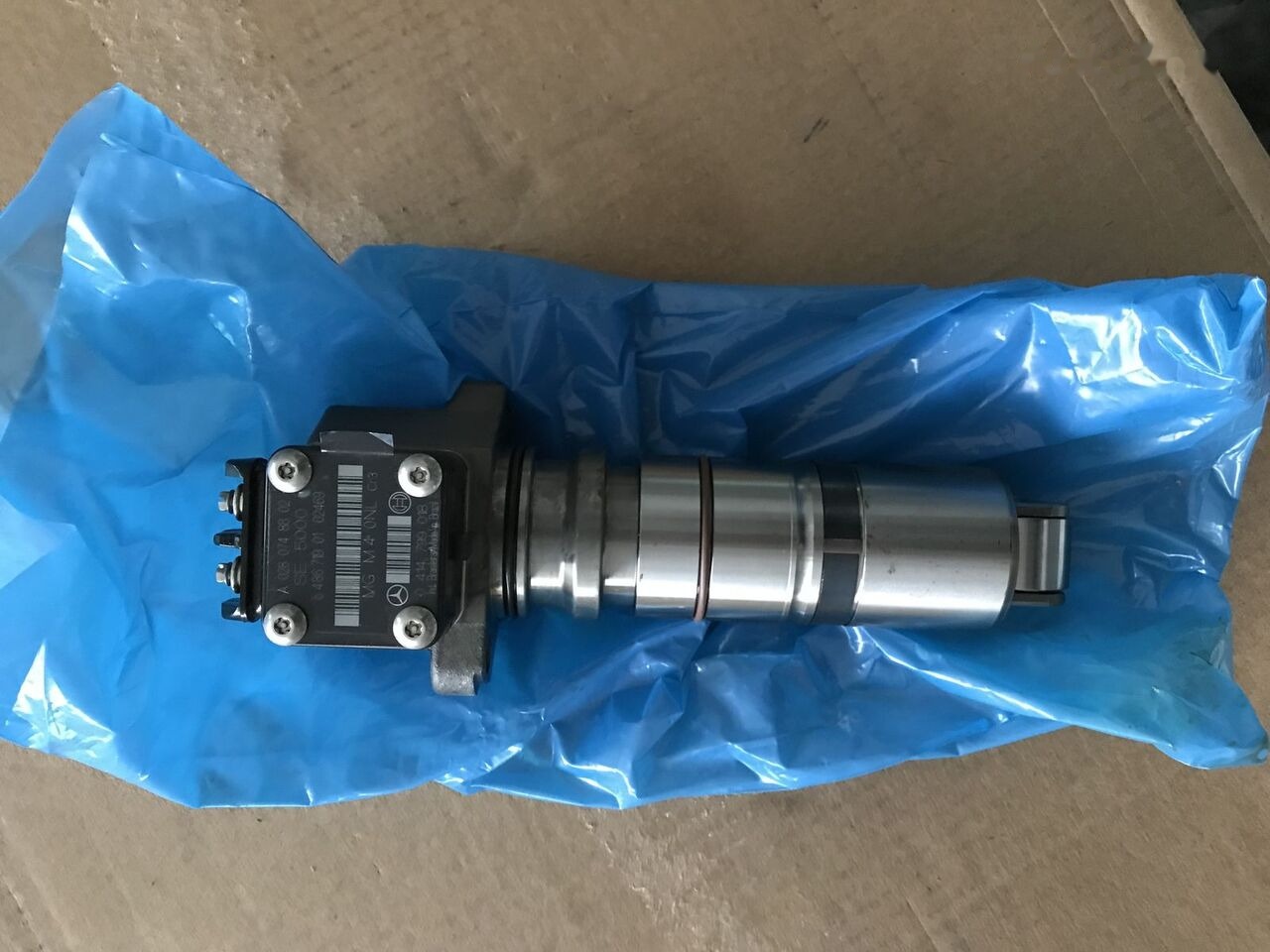 Bosch 2018 0280748802 Mercedes-Benz AXOR-ATEGO-ACTROS truck - مضخات الوقود - شاحنة: صور 1 Bosch 2018 0280748802 Mercedes-Benz AXOR-ATEGO-ACTROS truck - مضخات الوقود - شاحنة: صور 1