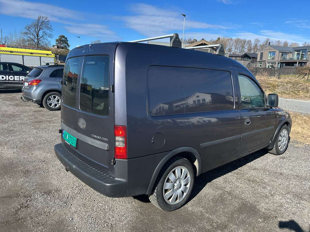 2005 Varebil OPEL COMBO CDTI EU-Godkjent - سيارة: صور 3 2005 Varebil OPEL COMBO CDTI EU-Godkjent - سيارة: صور 3