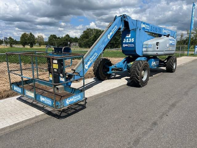 Genie Z 135/70 - رافعات سلة مفصلية: صور 5 Genie Z 135/70 - رافعات سلة مفصلية: صور 5