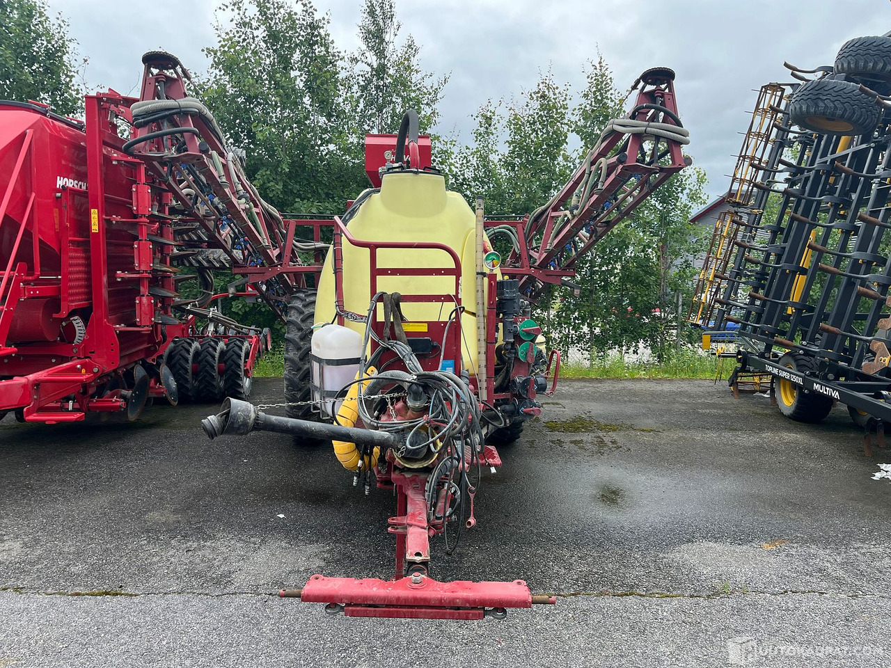 Hardi Ranger 2500, kasvinsuojeluruisku, 21m puomisto, 2012, MTK25, Salo - آلة الرش المقطورة: صور 5 Hardi Ranger 2500, kasvinsuojeluruisku, 21m puomisto, 2012, MTK25, Salo - آلة الرش المقطورة: صور 5