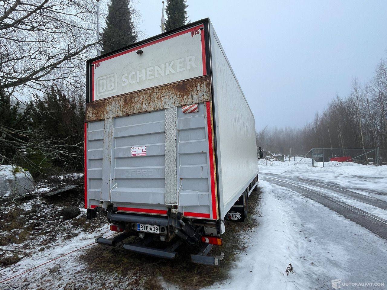 Iveco 140E, 2014 Umpikorinen Kuorma-auto, Hämeenlinna - بصندوق مغلق شاحنة: صور 5 Iveco 140E, 2014 Umpikorinen Kuorma-auto, Hämeenlinna - بصندوق مغلق شاحنة: صور 5