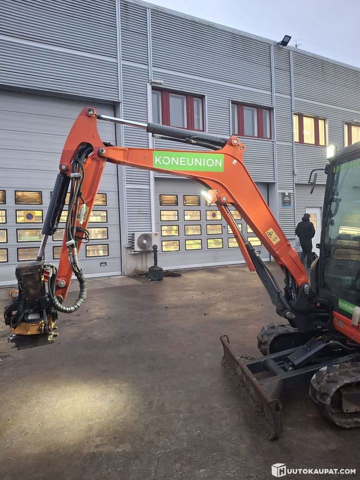 Kubota excavator KX030-4, yr 2018, 3,582 h, Espoo - حفارة مصغرة: صور 4 Kubota excavator KX030-4, yr 2018, 3,582 h, Espoo - حفارة مصغرة: صور 4
