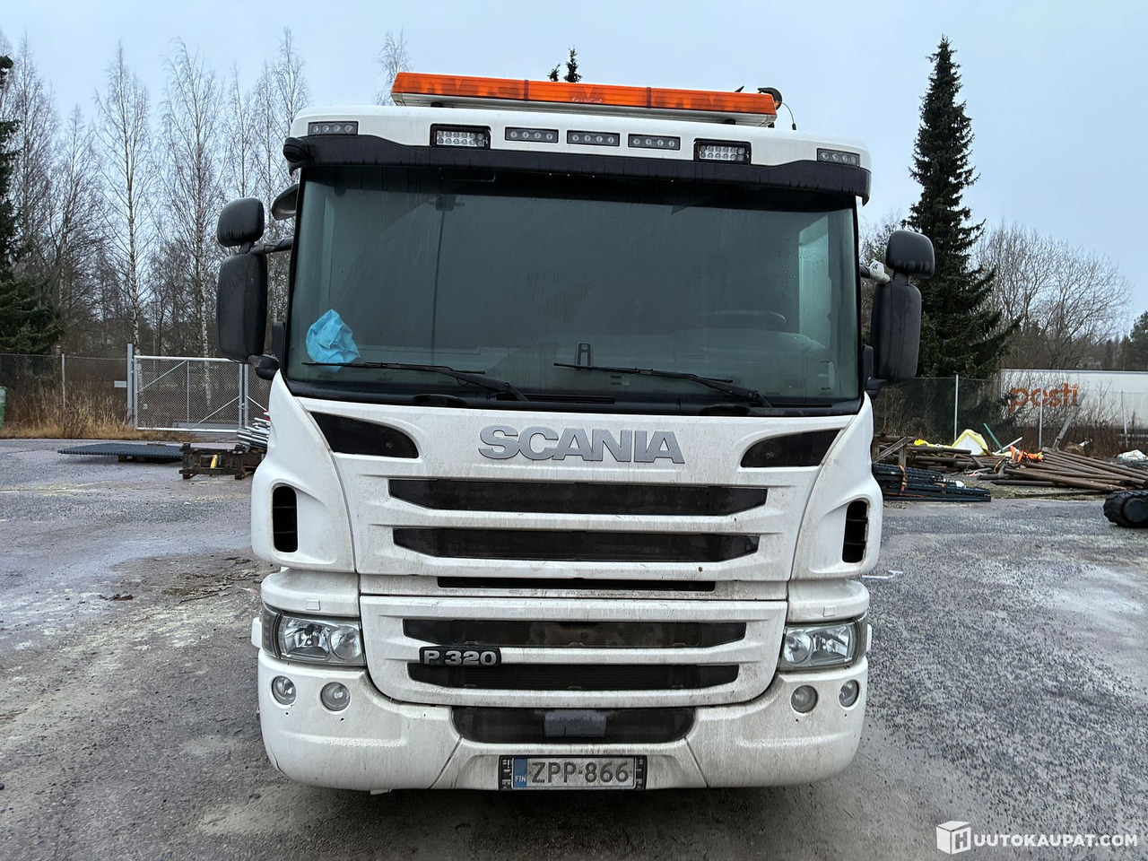 Scania P320, 2016 Truck + Hiab crane, Tampere - شاحنات مسطحة, شاحنة كرين: صور 3 Scania P320, 2016 Truck + Hiab crane, Tampere - شاحنات مسطحة, شاحنة كرين: صور 3