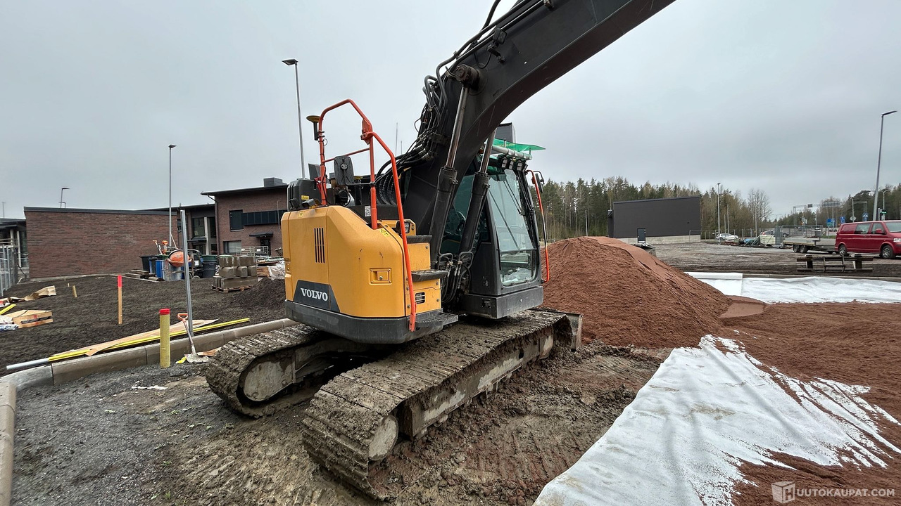 Tela-alustainen kaivinkone Volvo ECR145EL, vm. 2017, Pöytyä - حفارات زحافة: صور 5 Tela-alustainen kaivinkone Volvo ECR145EL, vm. 2017, Pöytyä - حفارات زحافة: صور 5
