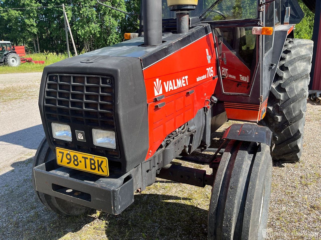 Valmet 705, Traktori, harrastajalta, 1990, Salo - الآلات والماكينات الزراعية: صور 4 Valmet 705, Traktori, harrastajalta, 1990, Salo - الآلات والماكينات الزراعية: صور 4