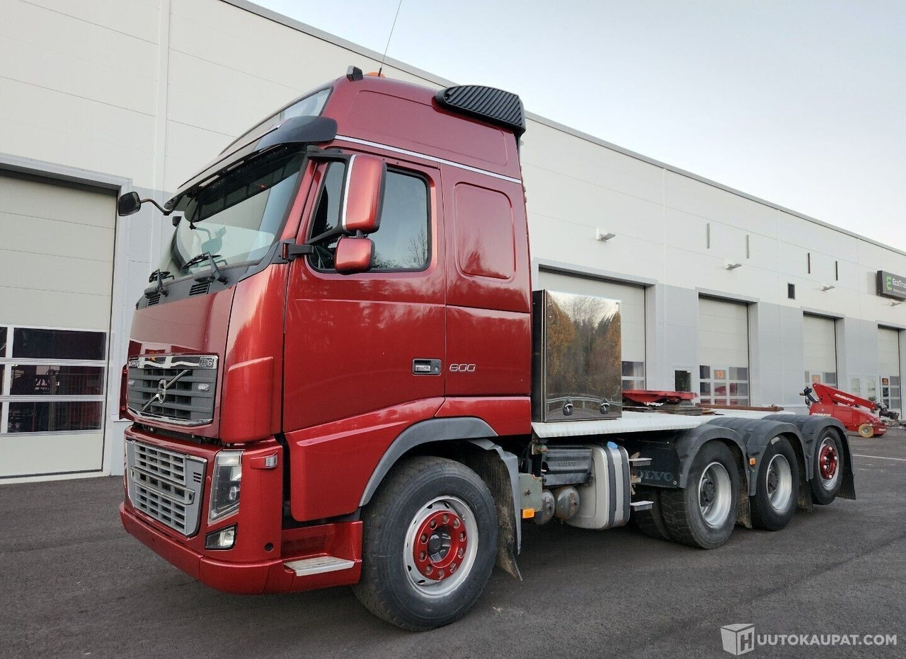Volvo FH16 600 8x4, 2009, 16.0 l, Diesel, 888 123 km, Vantaa - شاحنة جرار: صور 1 Volvo FH16 600 8x4, 2009, 16.0 l, Diesel, 888 123 km, Vantaa - شاحنة جرار: صور 1